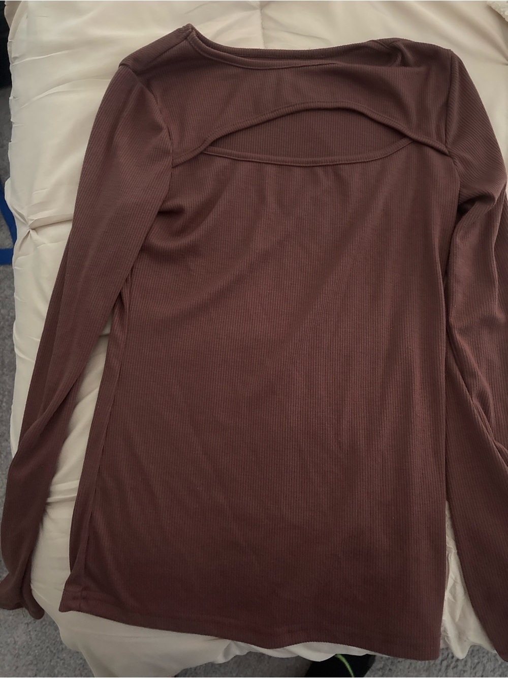 SHEIN Mauve Brown Ribbed Long Sleeve Top with Back Cutout